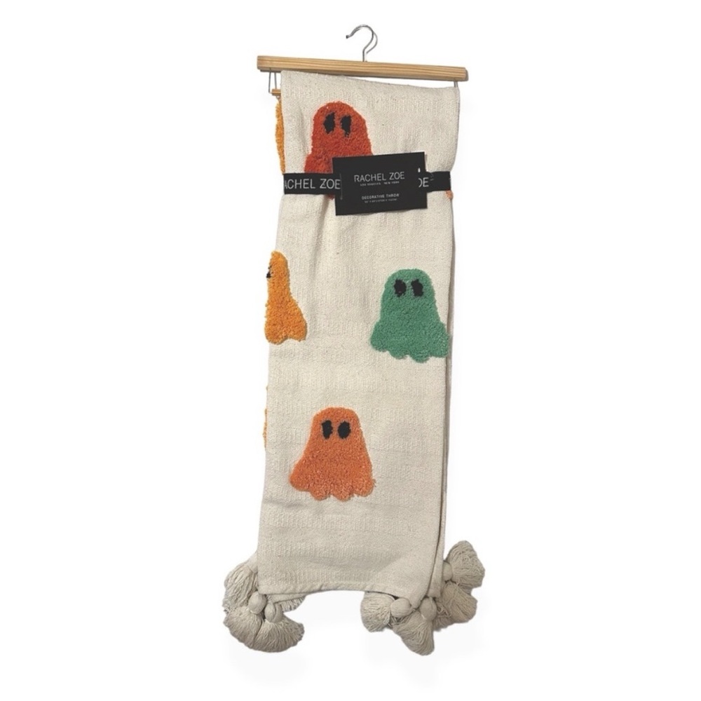 Rachel Zoe viral ghost blanket 👻